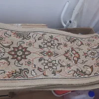 رو پله سالم بدون پارگی