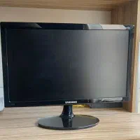 مانیتور ۱۹ اینچ سامسونگ در حد|قطعات و لوازم جانبی رایانه|تهران, امیرآباد|دیوار