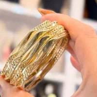 فروش ۴ عدد النگو طرح طلا