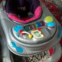 کالسکه وکریر و روروئک وکیفش و گهواره|کالسکه و لوازم جانبی|شازند, |دیوار