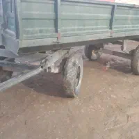 دو عدد تریلی فروشی