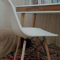 صندلی مدرن با تلفیق راحتی و طراحی مینیمال