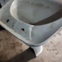 روشویی پایه دارسرامیکی