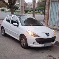 206 پانا سفید