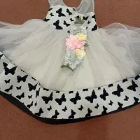 چند دست لباس بچگانه درحدنو