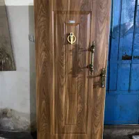 درب چوبی/پنجره