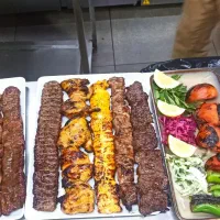 رستوران ،لژ خانوادگی سنتی باغذای خوشمزه(با۳۰٪تخفیف