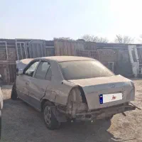 فروش یک دستگاه هیوندای ورنا ۱۳۸۴ تصادفی