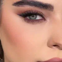 50درصد تخفیف میکاپ و شینیون عروس و همراهی و آموزش