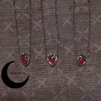 گردنبند|بدلیجات|فردوس (خراسان), |دیوار