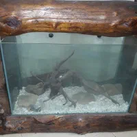 میز طبقه پایین اکواریوریم طبقه بالا چیمدان لیوان|بوفه، ویترین، کنسول|کرج, گلشهر|دیوار