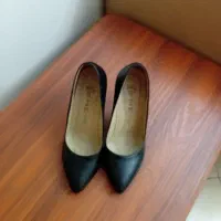 کفش وکتونی زنونه