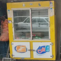 یخچال ویترینی