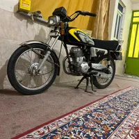 موتور ۱۲۵ پنج دنده بدون هیچ گونه ایراد مدل۹۰
