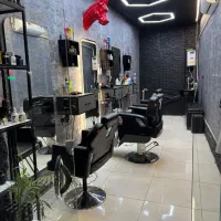 استخدام آرایشگر بصورت اجاره صندلی