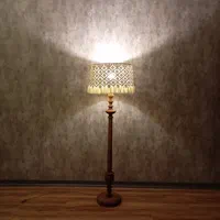 آباژور ایستاده با شید مکرومه مدل خورشید|چراغ خواب و آباژور|مشهد, آزادشهر|دیوار