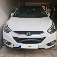 ماشین توسان سفید