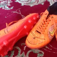 کتونی فوتبال