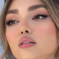 مدل برای میکاپ