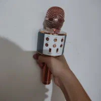 هدفون و اسپیکر میکروفون دار اصل مفت