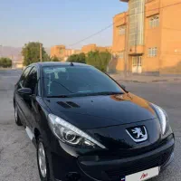 پژو‌ ۲۰۷ مشکی دنده