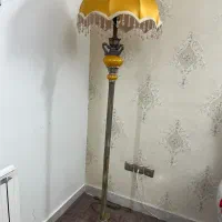 آباژور کنار سالنی