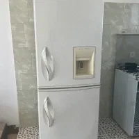 یخچال گاز و مبل ب فروش میرسد