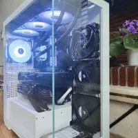 کامپیوتر گیمینگ Ryzen 9900x با 5070 و متعلقات 4TB