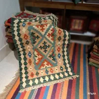 گلیم دستبافت پشمی