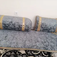 کناره. بالشت. پشتی. نو|رختخواب، بالش، پتو|خاش, |دیوار