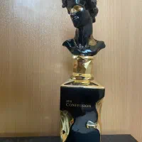 ادکلن هیز کانفشن