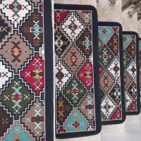 روپله ای نو|پادری|دهگلان, |دیوار