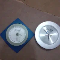 ۲ عدد ساعت دیواری