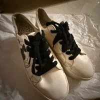 کتونی برشکا اصل