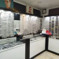 نیازمند فروشنده ی عینک خانم(ترجیحا با سابقه)