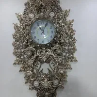 ساعت دیواری