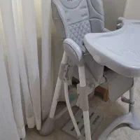 صندلی غذا کودک در حد نو برند زویه