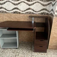 میز تحریر و میز کامپیوتر