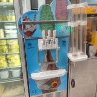 دستگاه بستنی قیفی