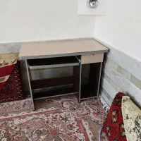 میزکامپیوترومیزتلفن فلزی