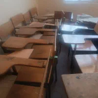 صندلی  چوبی دسته دار