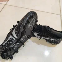 استوک میزانو سایز 42/43 هایکپی درجه یک