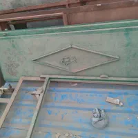 در ب اهنی