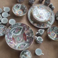 سرویس مرغی قدیمی و کاسه های قدیمی