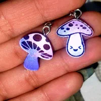 آویز جاسوئیچی زیرسیگاری اکسسوری بدلیجات|جواهرات|مشهد, عامل|دیوار