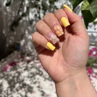 خدمات و آموزش تخصصی ناخن