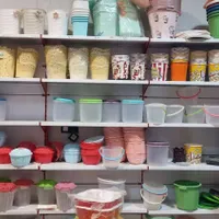 کلیه اجناس مغازه زیر قیمت