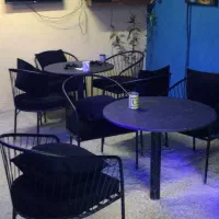میز‌ و صندلی برای کافه