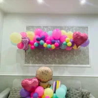 بادکنک آرایی و گل آرایی افتتاحیه ها و جشن ها