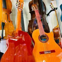 گیتار دایموند و یاماها